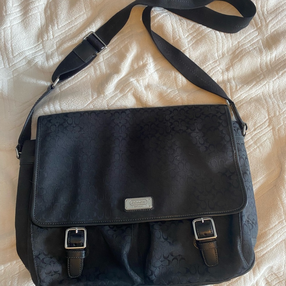 Coach Black Signature Canvas Messenger Satchel